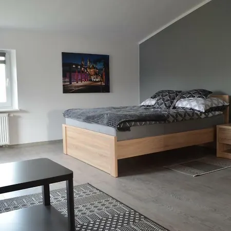 Nad Jeziorem Apartment Poznan