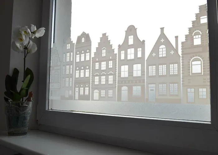 Nad Jeziorem Apartment *